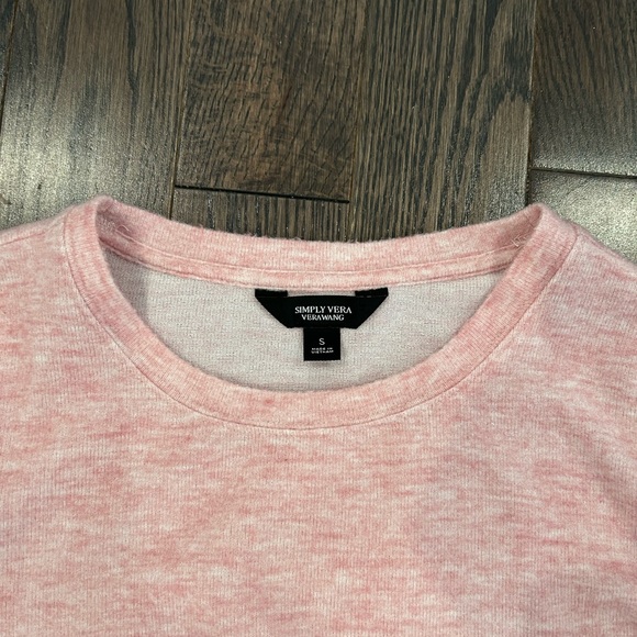 Women’s simply Vera size small top - Picture 4 of 4